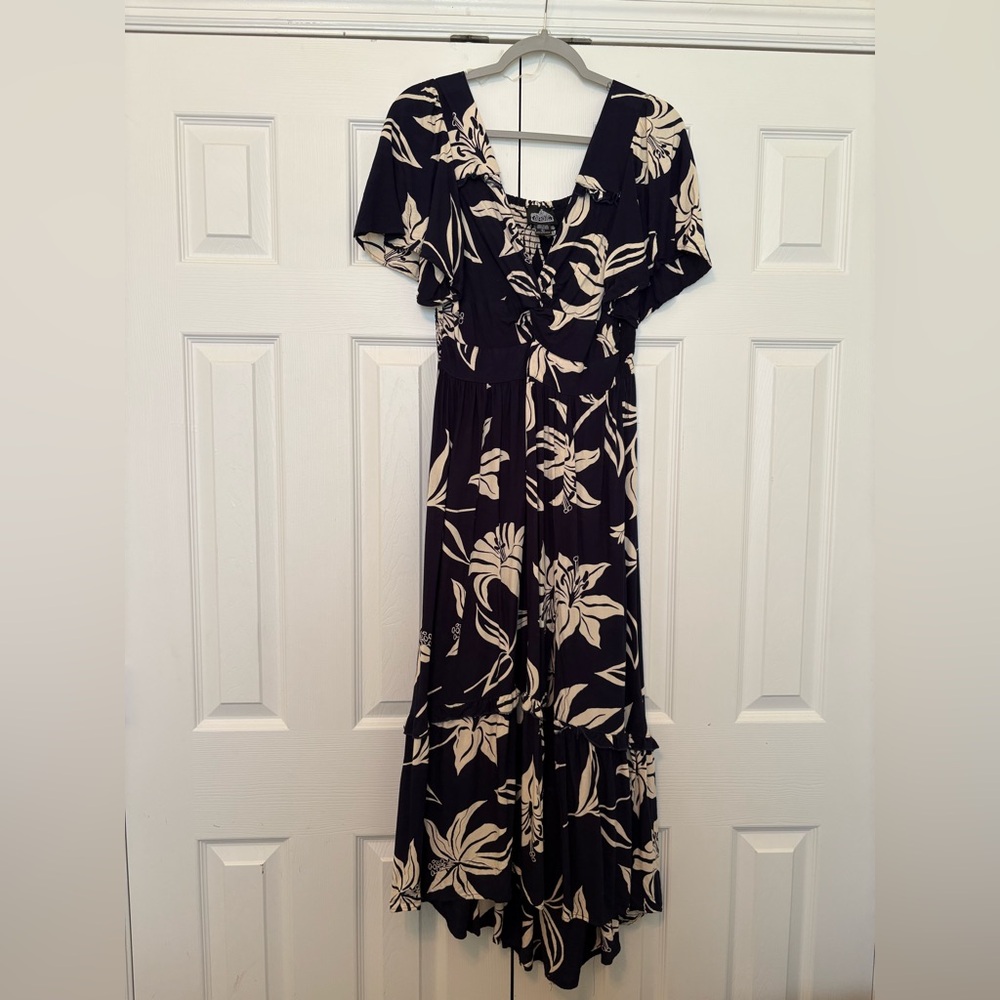 Navy blue midi floral dress. Size L